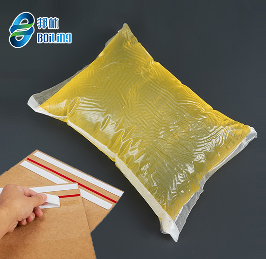 Hot melt adhesive for paper envelope